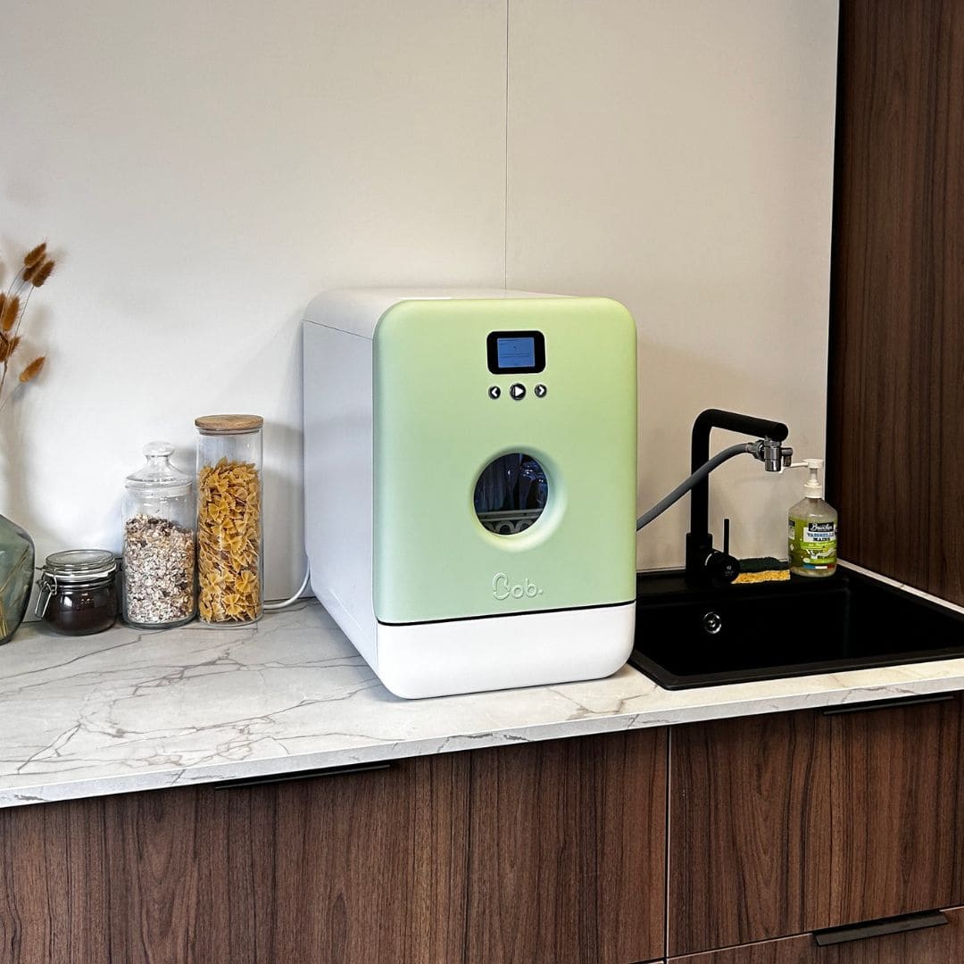Daan Tech Bob Matte Edition — Matt almond green door / white body · Photo 4 of 4